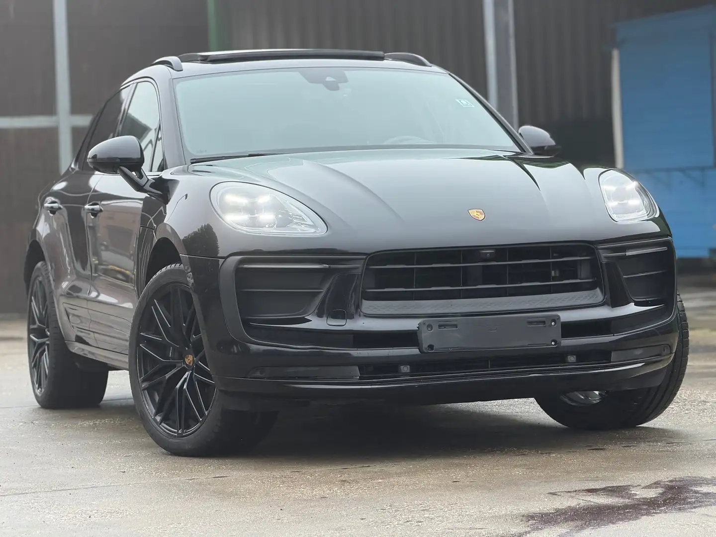 Porsche Macan T 2.0 Turbo PDK-Chrono-360-ACC-21inch-Full BTW Schwarz - 1