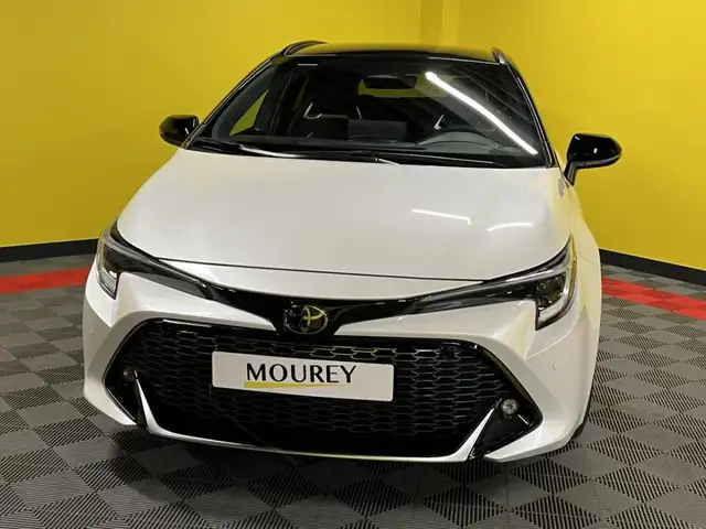 Toyota Corolla view 6