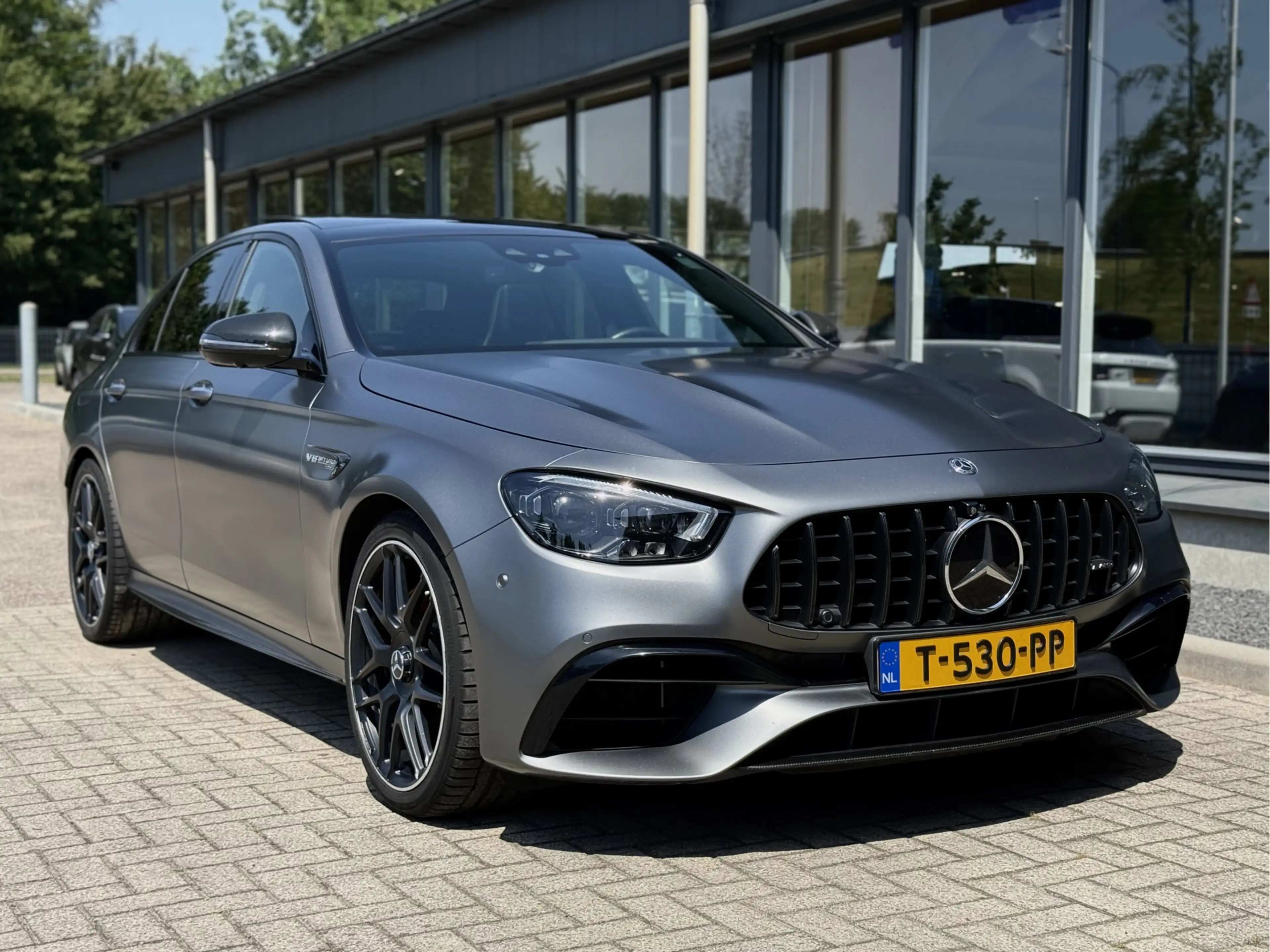 Mercedes-Benz E 63 AMG S 4MATIC+ Keramisch + Kuip Carbon — photo 5