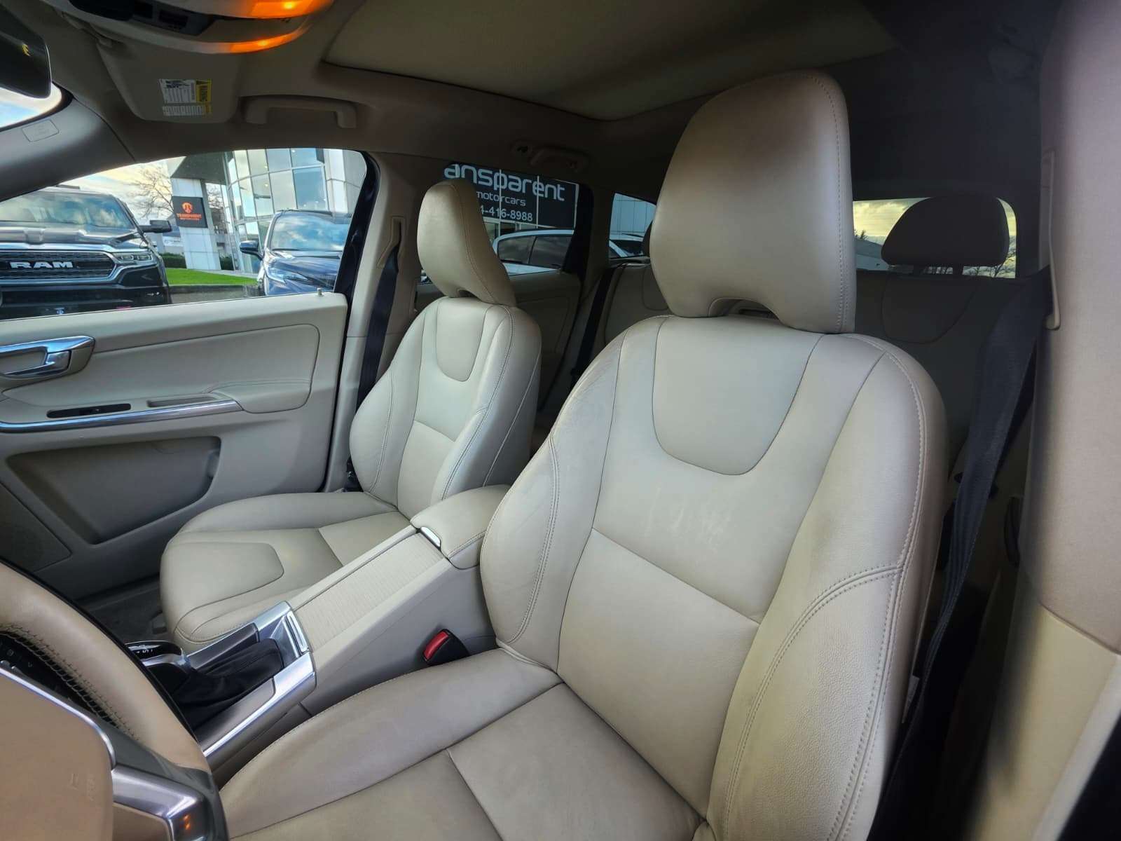 2015 Volvo XC60 Good Condition/Premier Plus/Turbocharged/AWD thumb 24