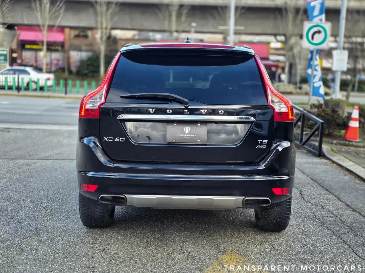 Volvo XC60 снимка Volvo XC60