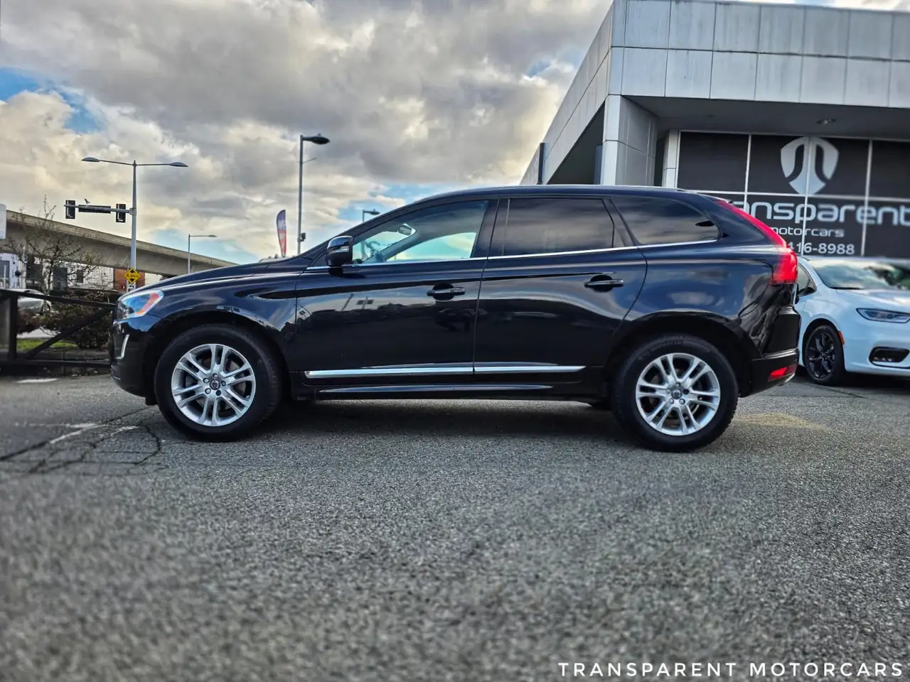 Volvo XC60 снимка Volvo XC60