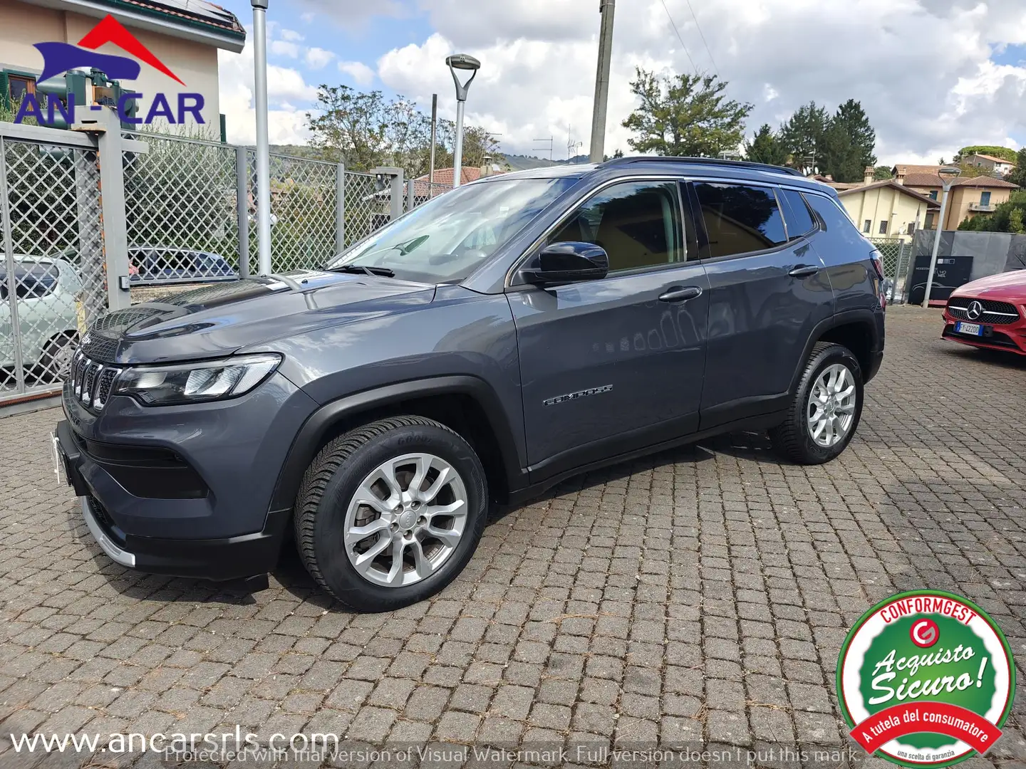 Jeep Compass 1.5 turbo MHEV 130cv Limited DCT - NO PLUG-IN Gris - 1