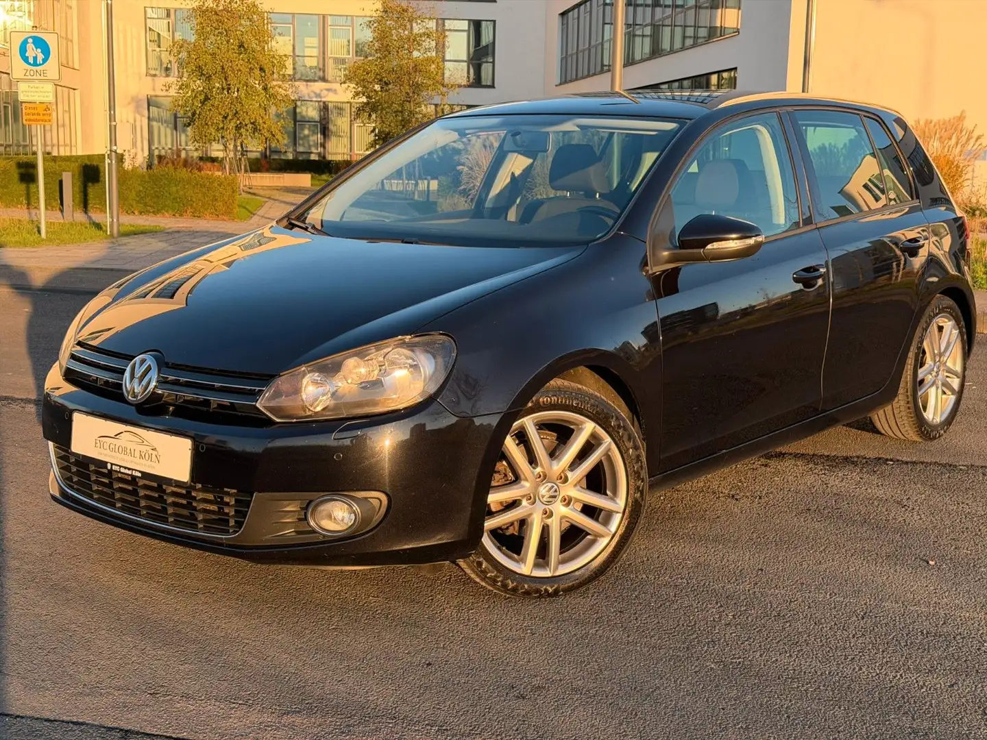 Volkswagen Golf VI Highline,Sport Paket,Kette Neu Noir - 2