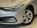 Volkswagen Golf Life eTSI Automatik / 1-Besitz / 32.000KM / NAVI / Gris - thumbnail 3