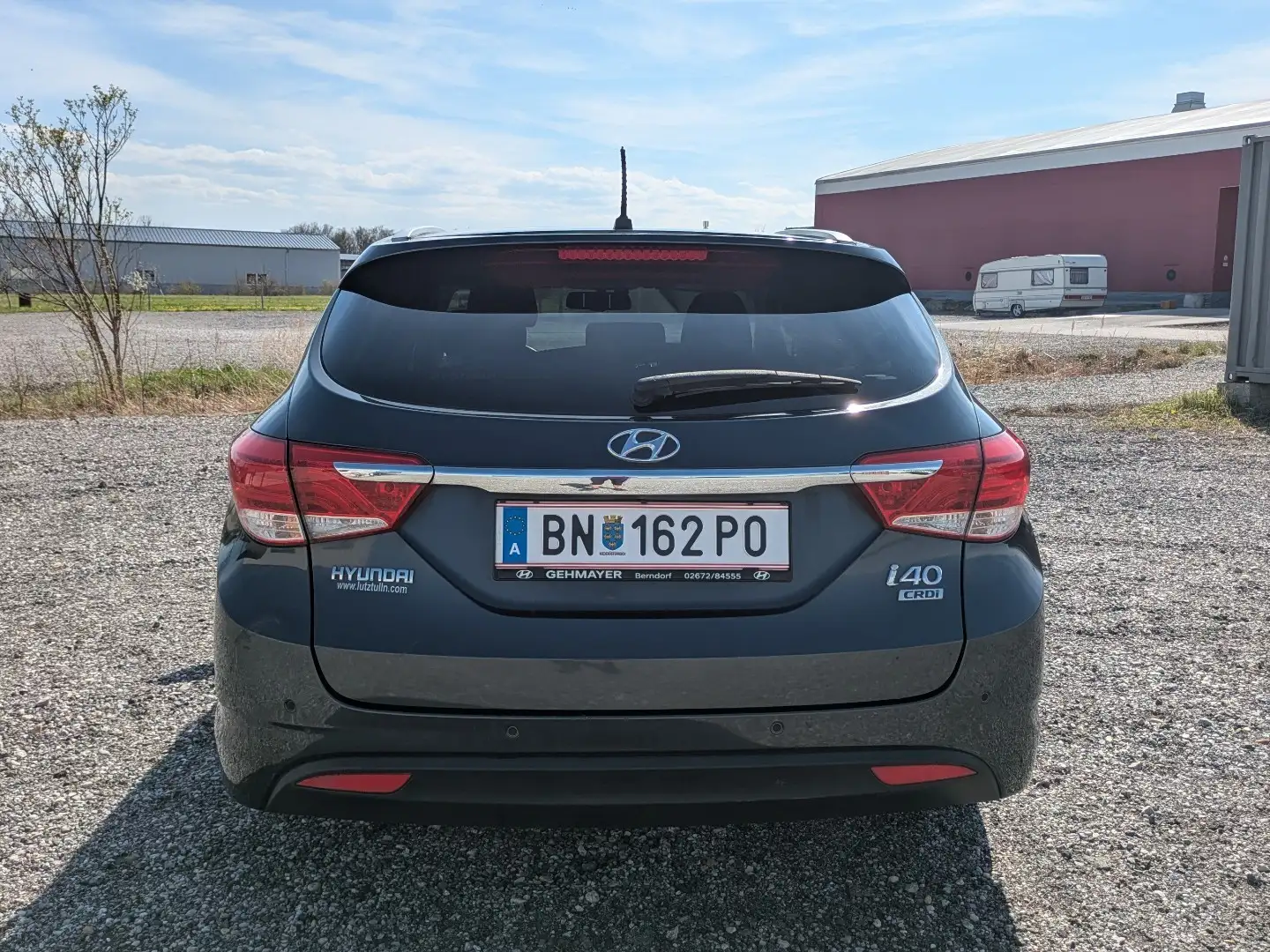 Hyundai i40 Premium 1,7 CRDi DPF Kombi / Family Va Grau - 2