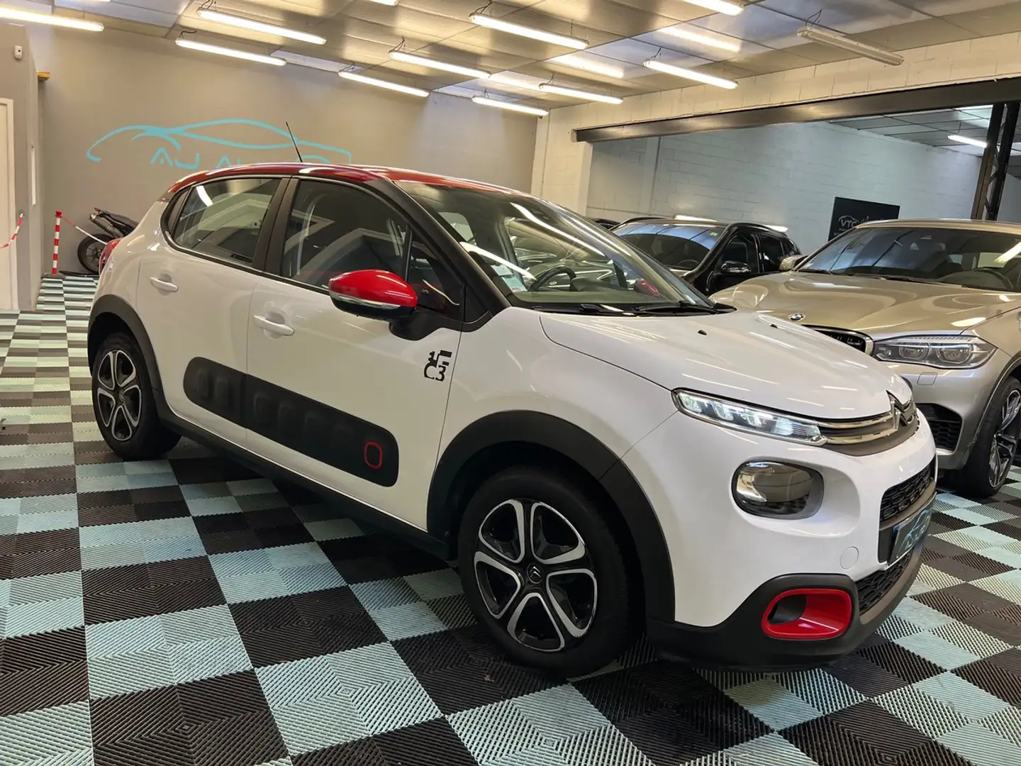 Citroen C3 82 CV GRAPHIC  2019 GPS/RADAR RECUL DISTRIB OK Blanc - 1