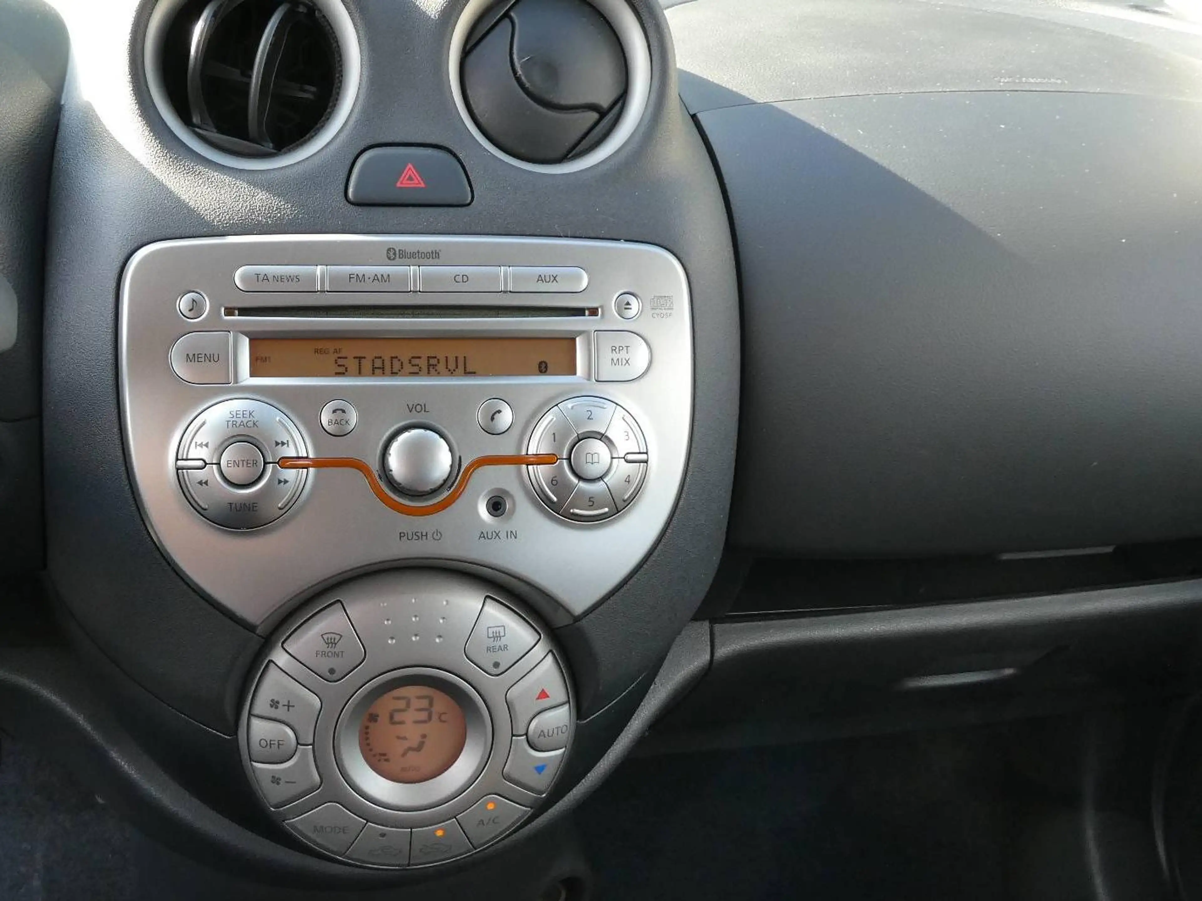 Nissan Micra Micra 1.2i Acenta — photo 9