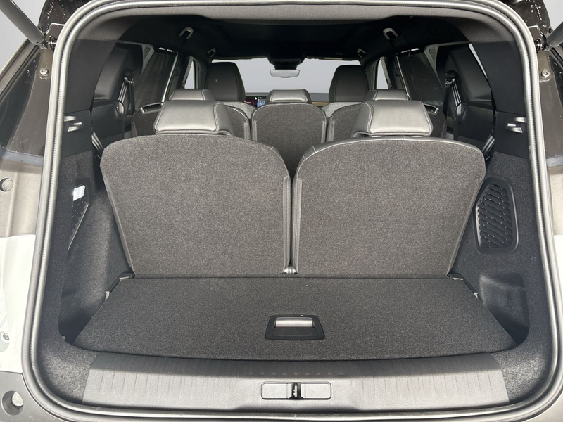 Peugeot 5008 GT Panoramaglasdach, elektr. Heckklappe — photo 11