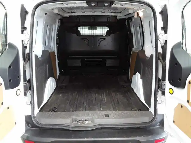 Ford Transit view 15