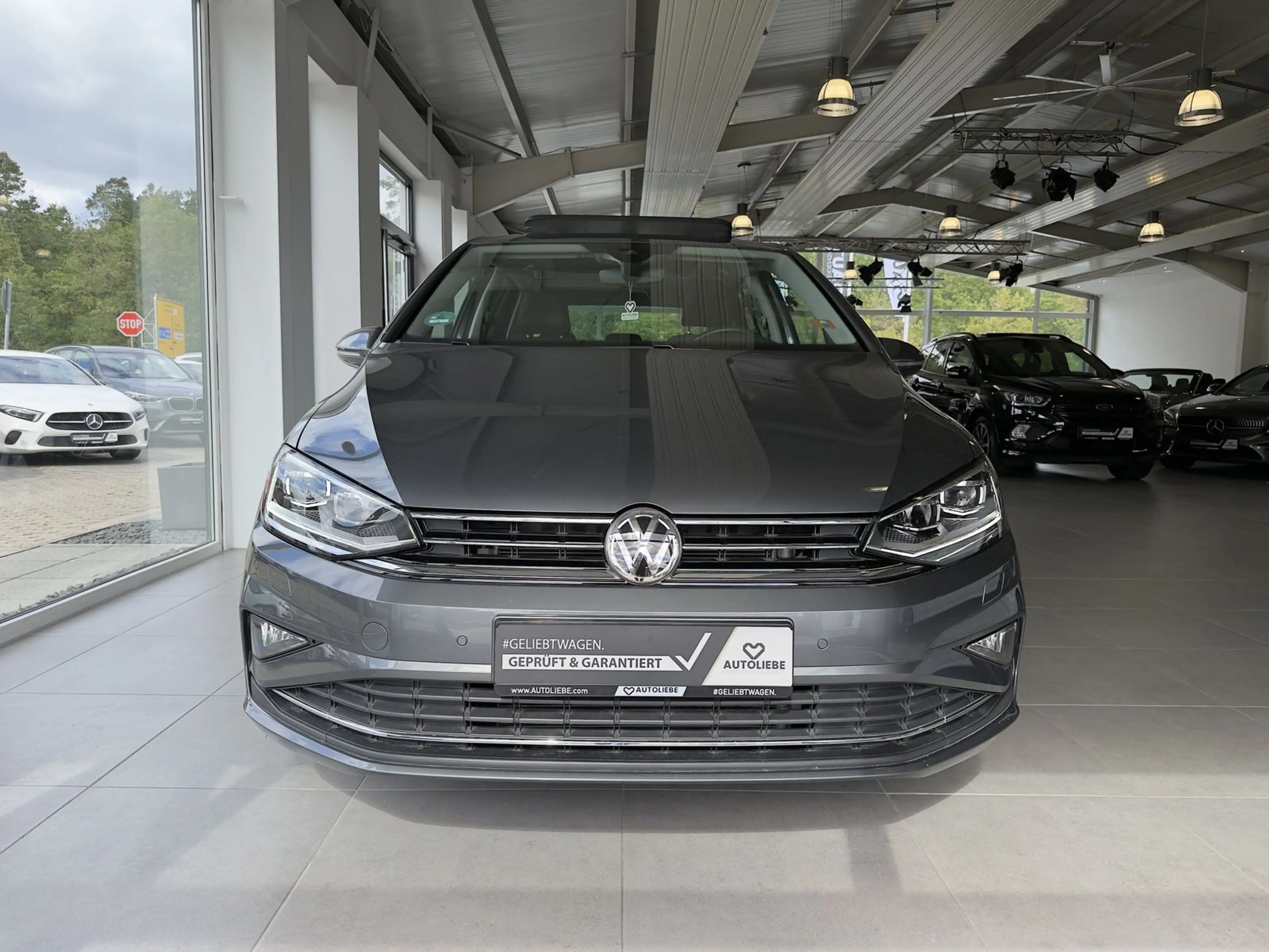 Volkswagen Golf Sportsvan 1.5 TSI ACT Highline LED*PDC*SHZ* — photo 5