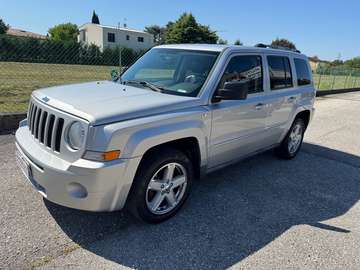 Patriot 2.2crd Limited 4wd"engine Mercedes"