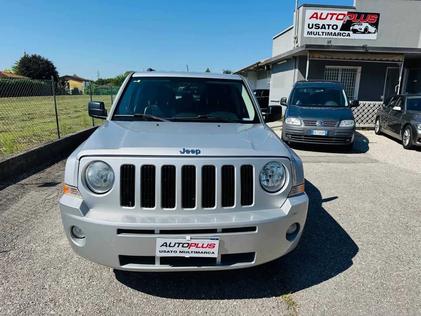 Jeep Patriot Patriot 2.2crd Limited 4wd"engine Mercedes" Argento - 2