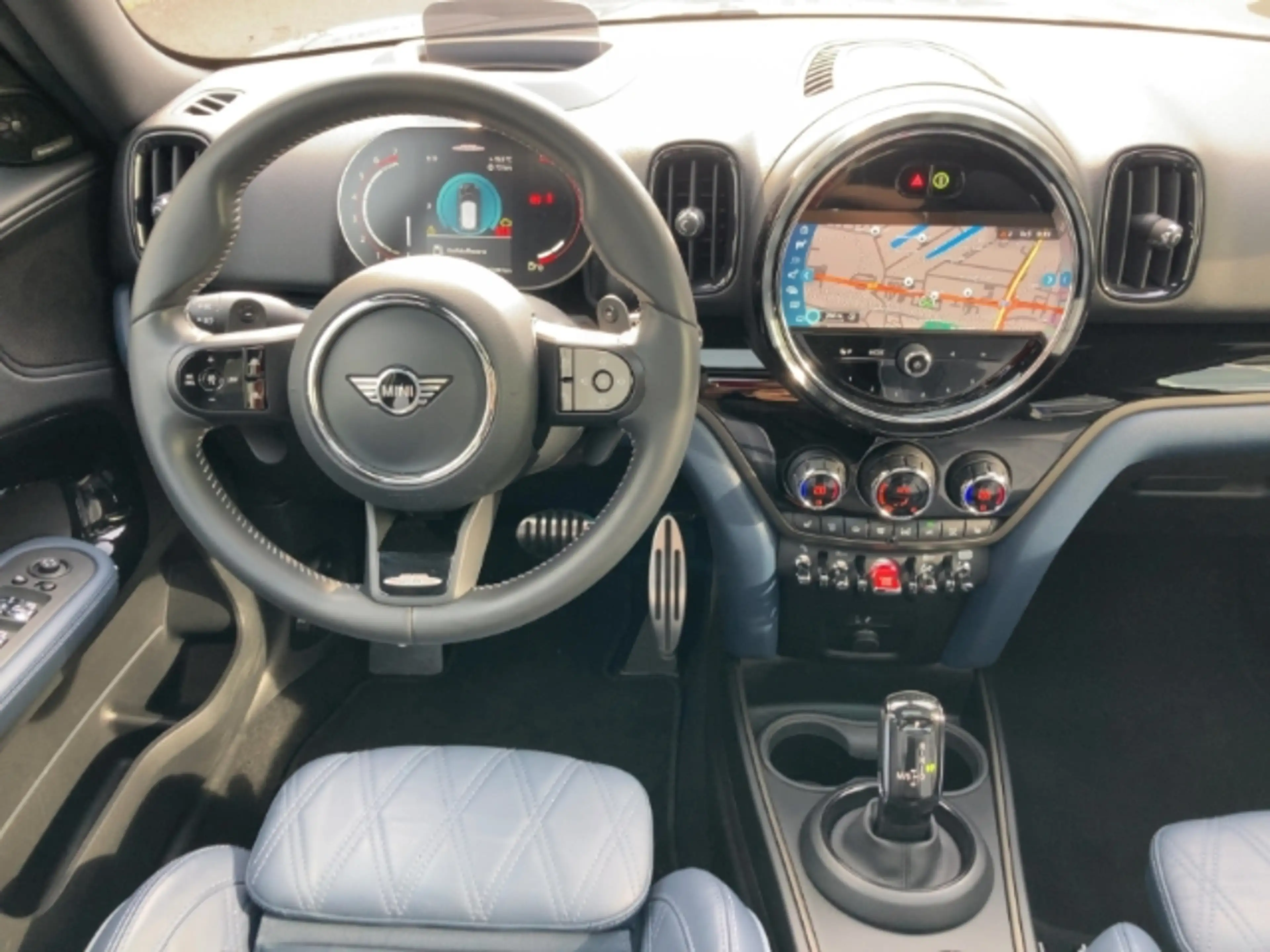 MINI John Cooper Works Countryman ALL4 HUD Pano HarmanKardon Leder Digitales Cockpit — photo 8