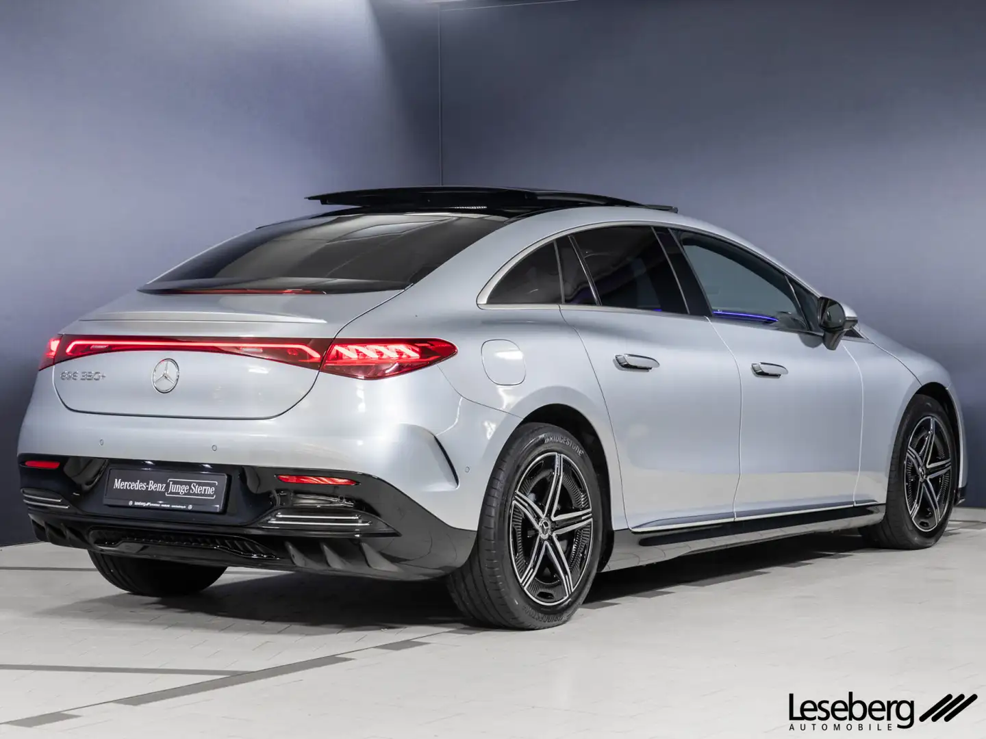 Mercedes-Benz EQE 350 EQE 350+ AMG DIG.LIGHT/Pano/AHK/Distro/Airmatic/ Silber - 2