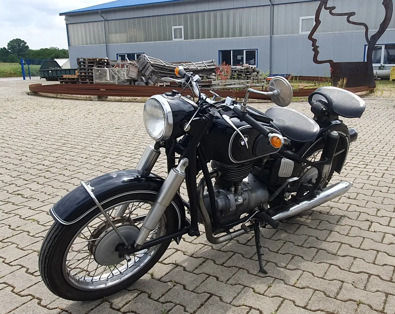 BMW R 27 2 Einzelsitze Negro - 1