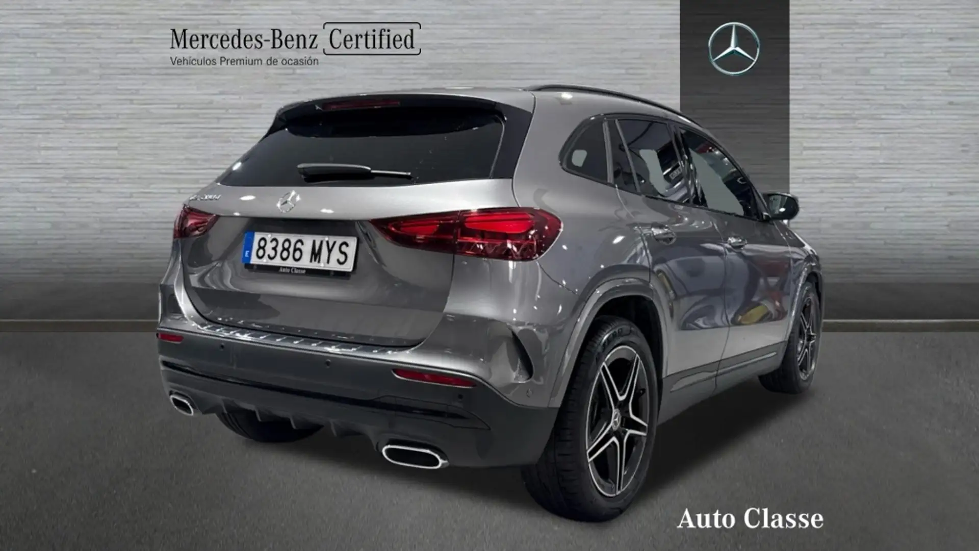 Mercedes-Benz GLA 200 -CLASS D Gris - 2