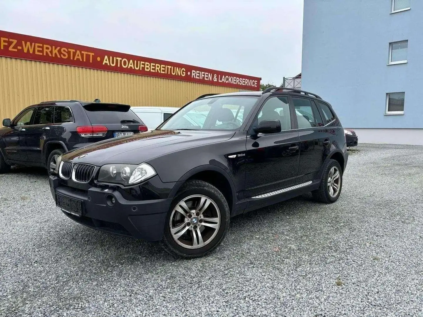 BMW X3 3.0d 4x4,Panorama,LEDER,NAVI,AllwetterTÜV-11. Zwart - 1