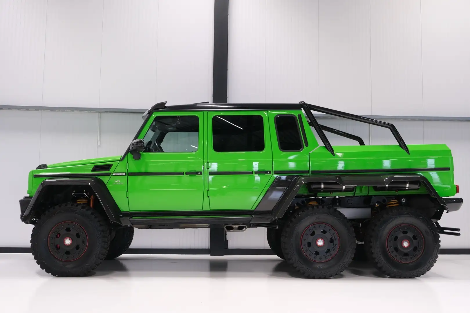 Mercedes-Benz G 63 AMG 6X6 Designo W463 Crazy Colour Edition Groen - 1