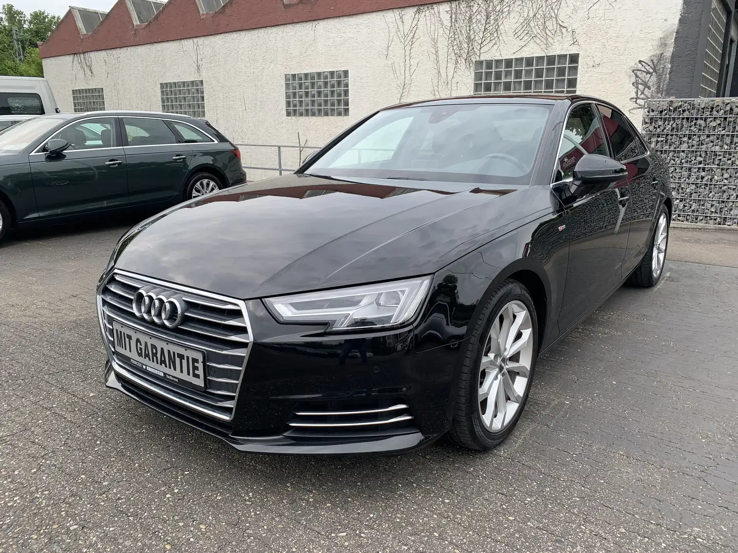 Audi A4 1.4 TFSI S-line Sportpaket  *Leder*LED*Navi*SHZ* Noir - 1