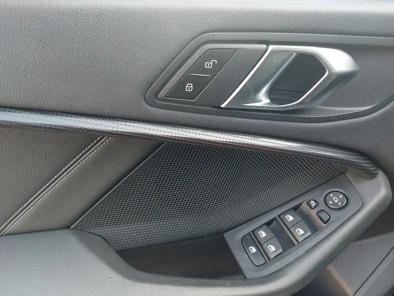 BMW 218 i Gran Coupe Sport Line, миниатюра 18