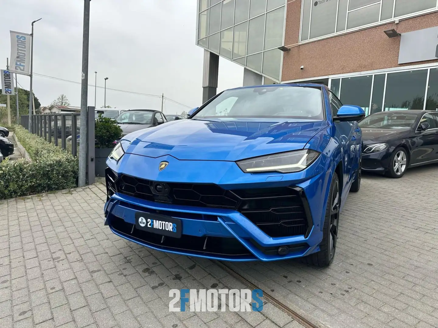 Lamborghini Urus 4.0 V8 auto Blu/Azzurro - 2