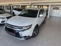 Mitsubishi Outlander 220DI-D Kaiteki 6AT 4WD Blanco - thumbnail 9