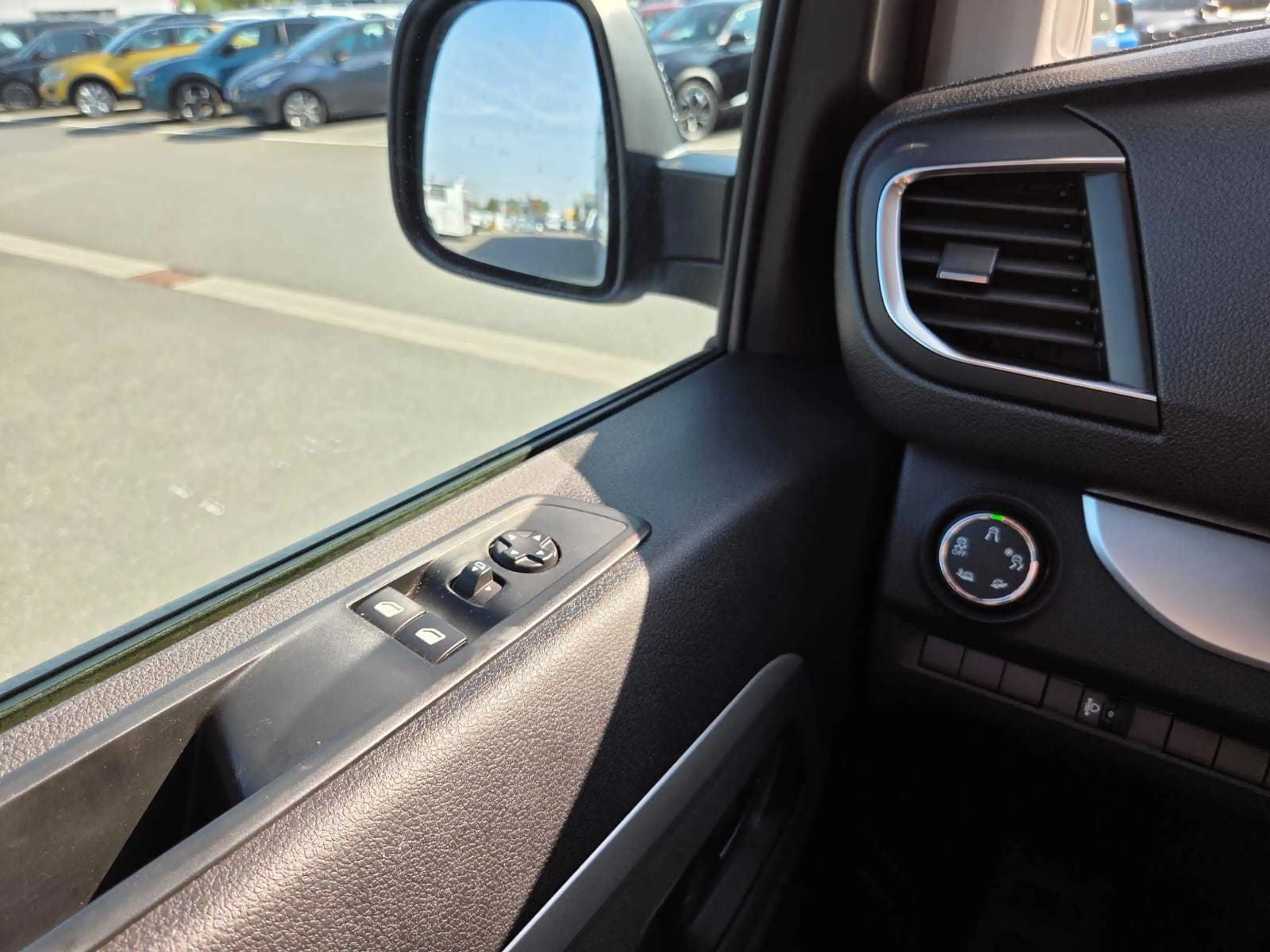 Fiat Scudo Kastenwagen SX L2 2.0 145MT6 NAV+Klimaauto — photo 14