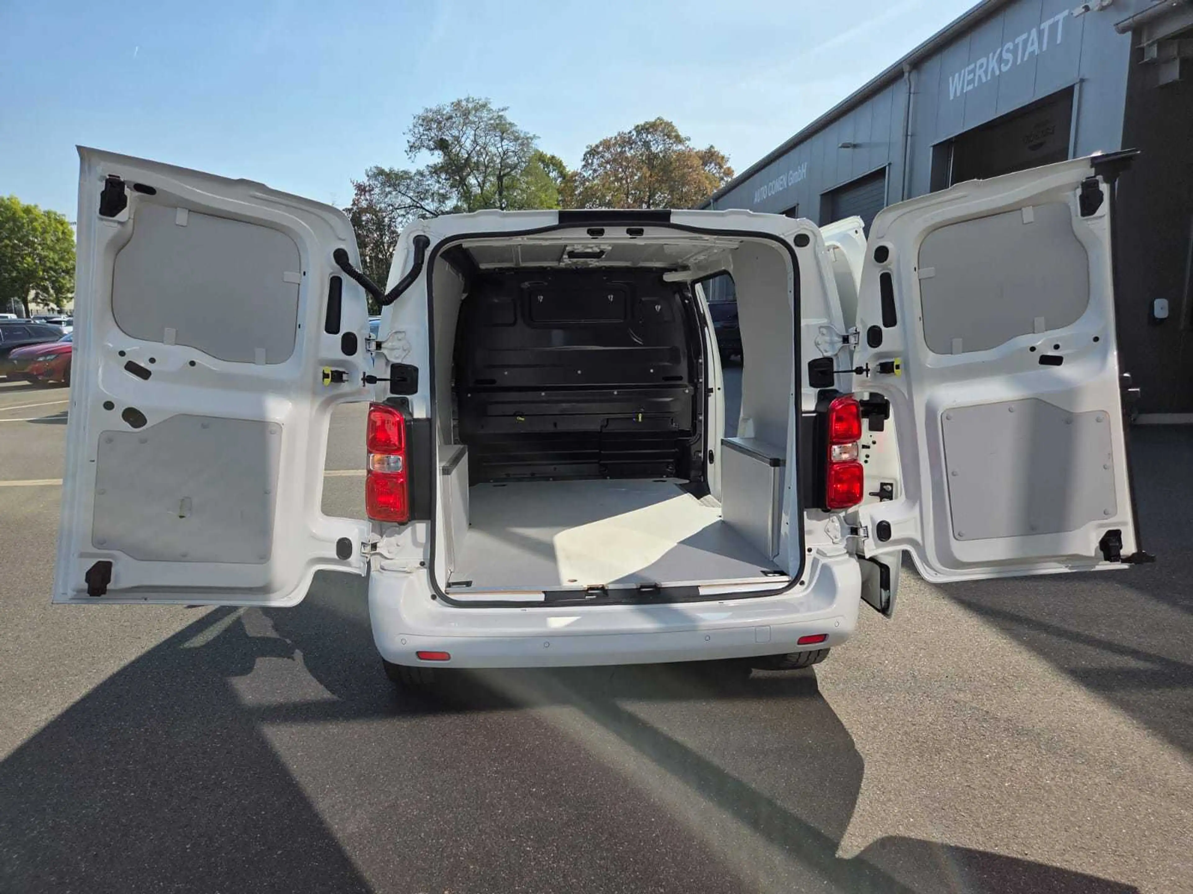 Fiat Scudo Kastenwagen SX L2 2.0 145MT6 NAV+Klimaauto — photo 8