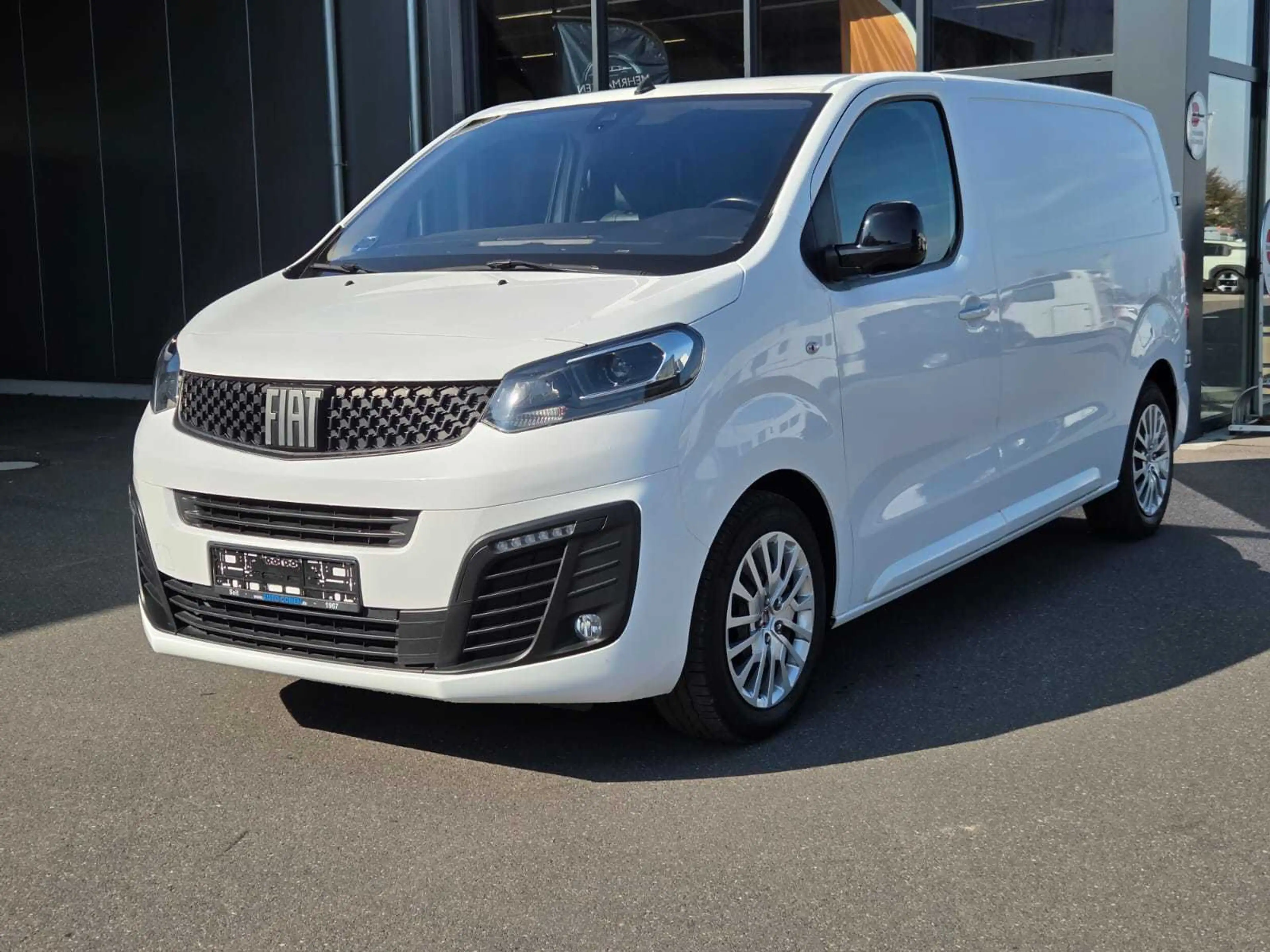 Fiat Scudo Kastenwagen SX L2 2.0 145MT6 NAV+Klimaauto