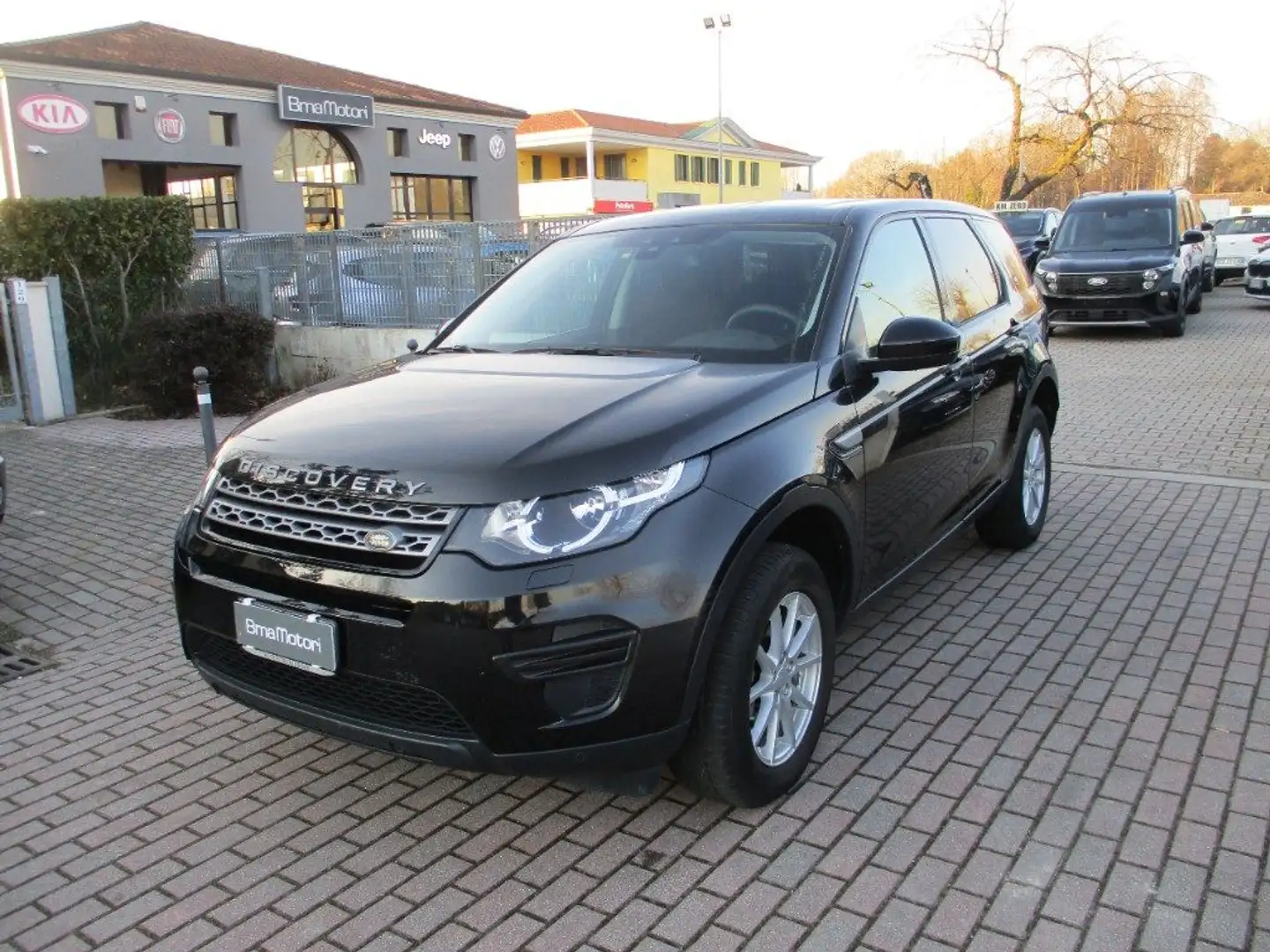 Land Rover Discovery Sport 2.0 TD4 150 CV Pure Camera/SensoriPark Schwarz - 1