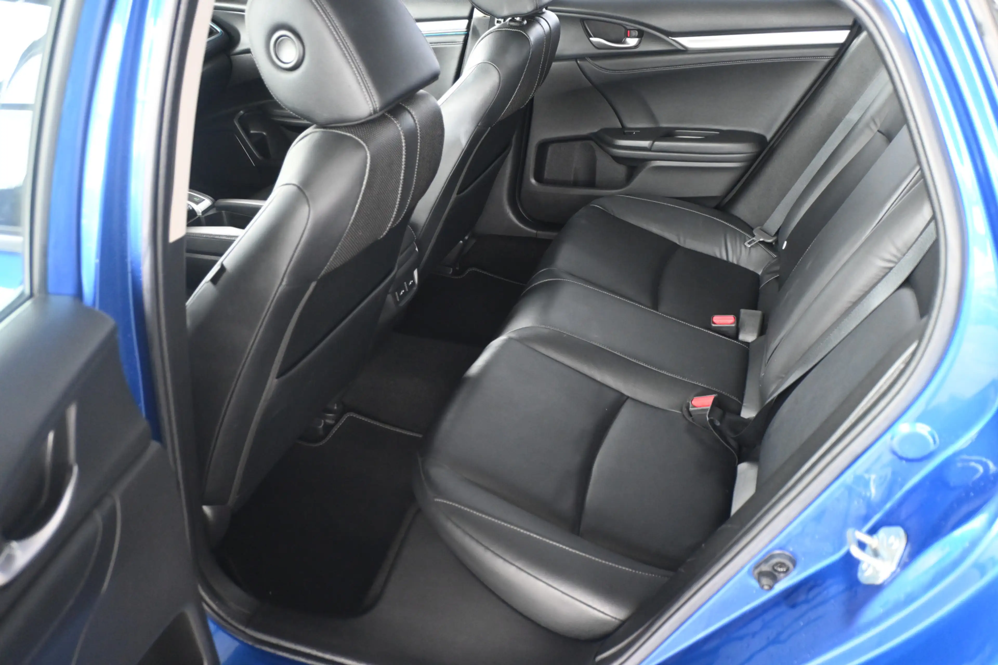 Honda Civic 1.5 i-VTEC Executive Automaat Cruise control Clima — photo 8
