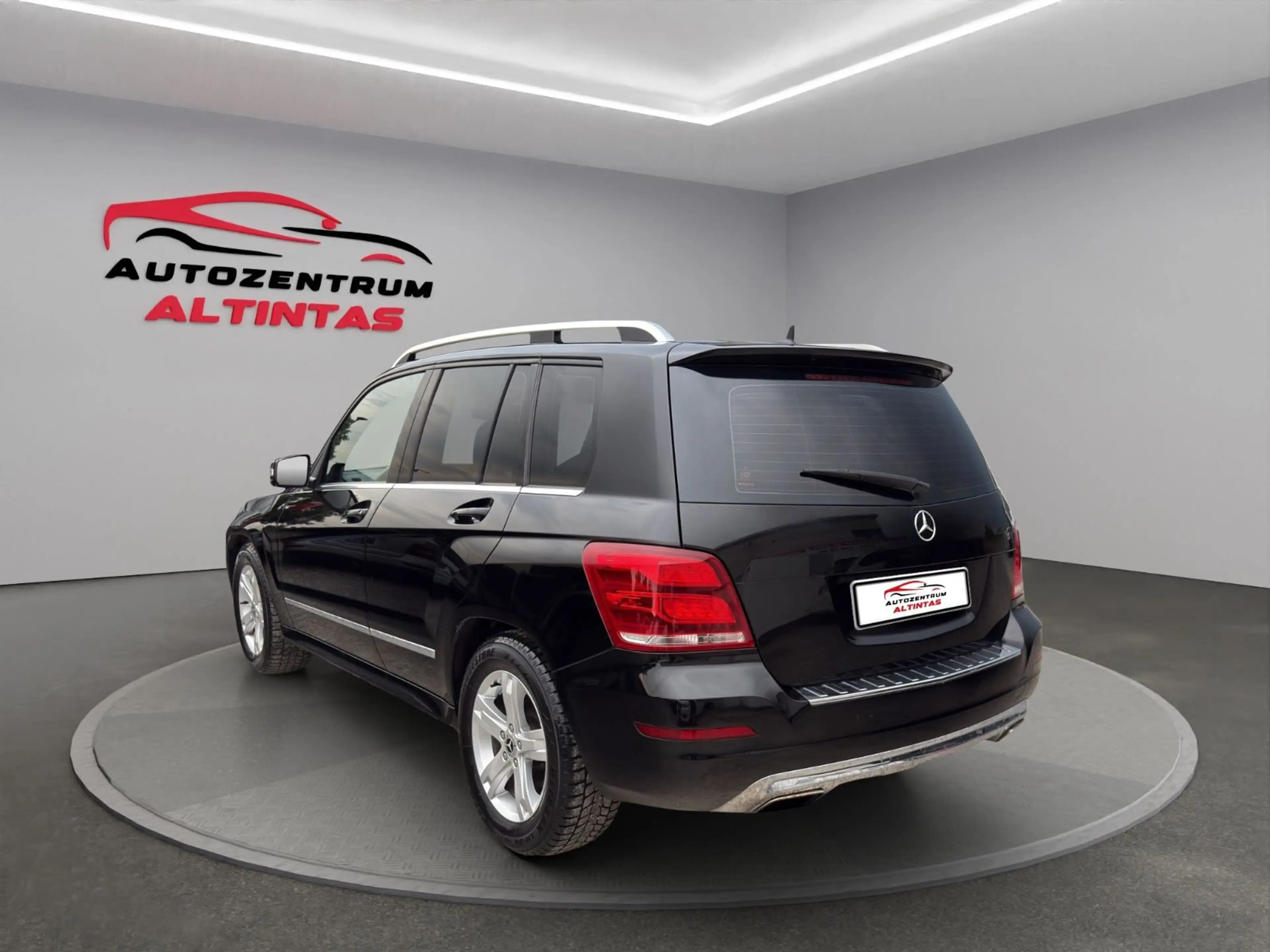 Mercedes-Benz GLK 220 CDI BlueE.*4Matic*AUTOM.*NAVI*PDC*TEMP.* — photo 4