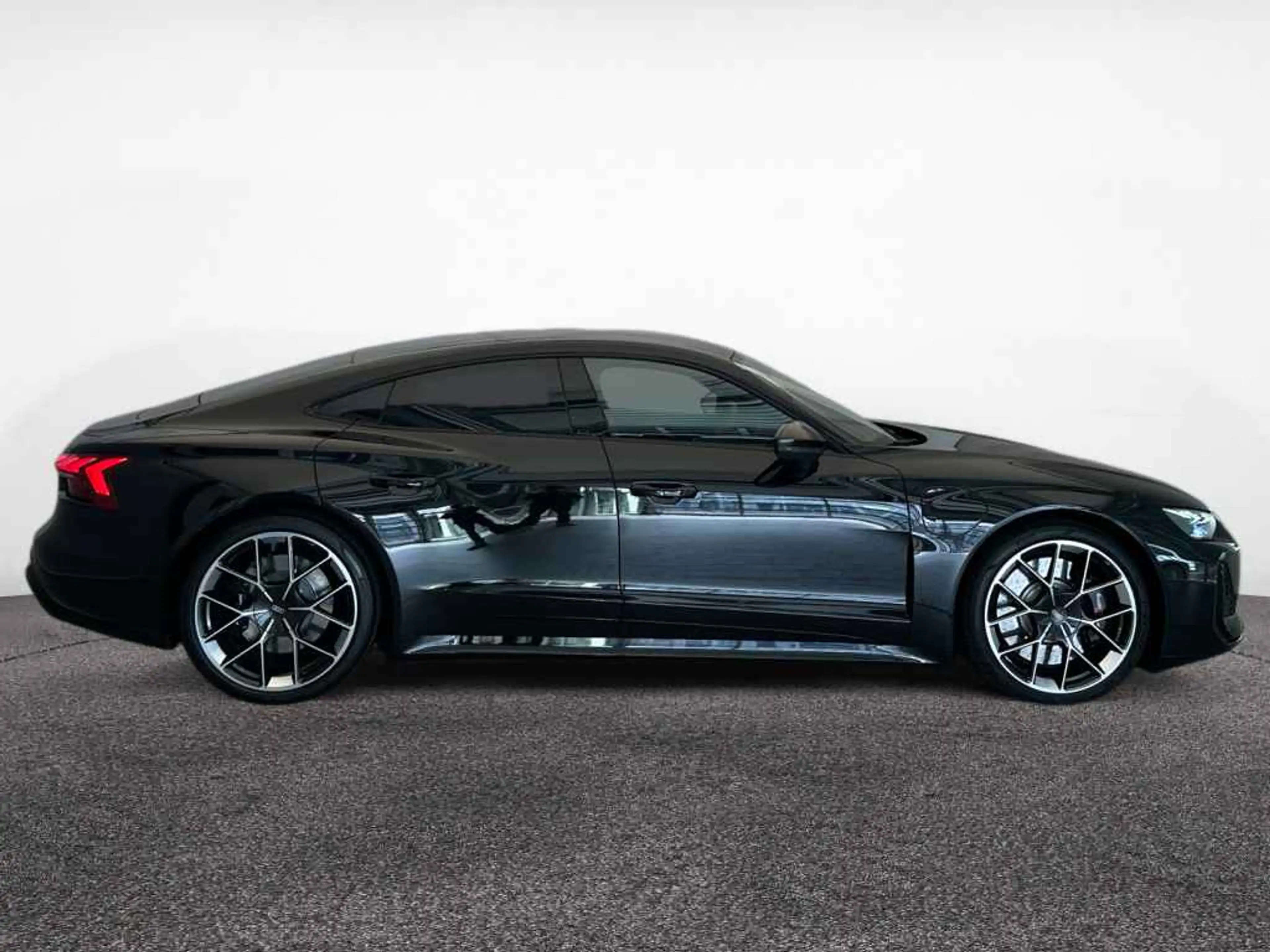 Audi RS e-tron GT *Allrad-Lenk*LUFT*LASER*PANO*ACC* — photo 5