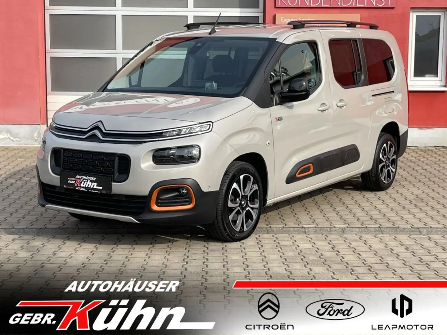 Citroen Berlingo Berlingo XL BlueHDi 130 Shine + Navi, Mittelkon. Beige - 1
