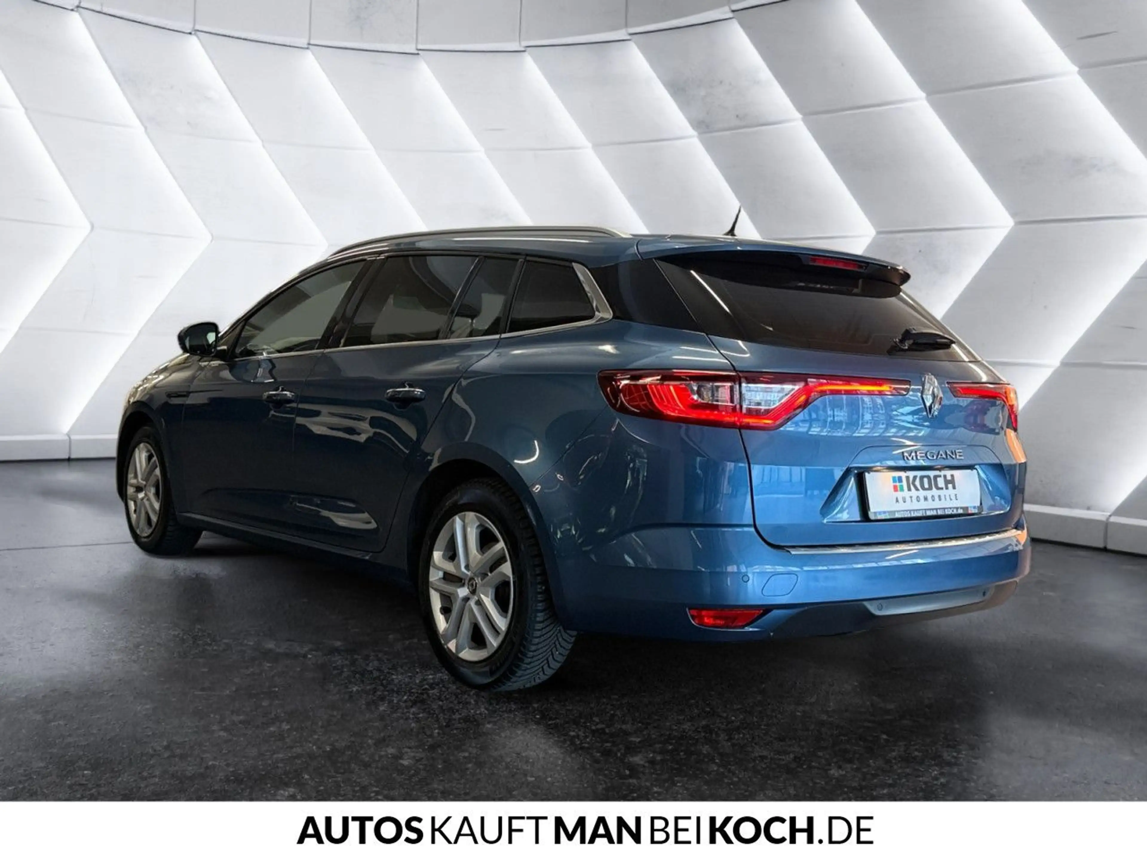 Renault Megane Grandtour TCe 140 GPF EDC BUSINESS EDITION — photo 4