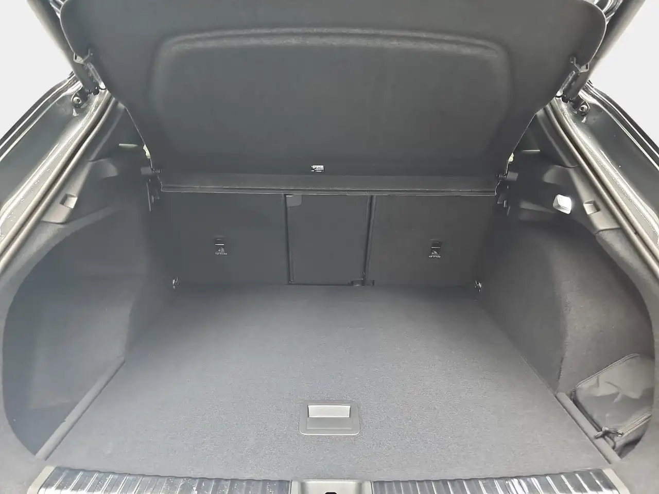 Audi Q3 Q3 TDI S-TRONIC S-LINE NAVI LED-PLUS PANO 15