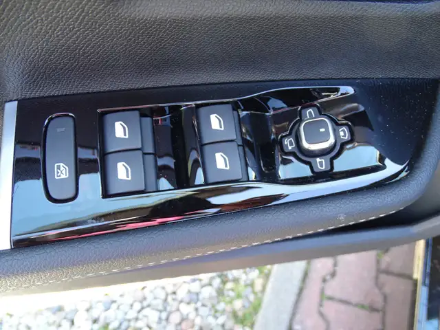 Opel Astra view 9