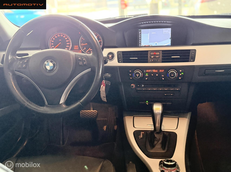 BMW 320 3-serie 320i LCI AUTOMAAT / SCHUIFDAK / NWE KETTIN — photo 3