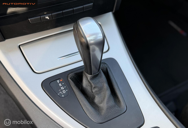 BMW 320 3-serie 320i LCI AUTOMAAT / SCHUIFDAK / NWE KETTIN — photo 15