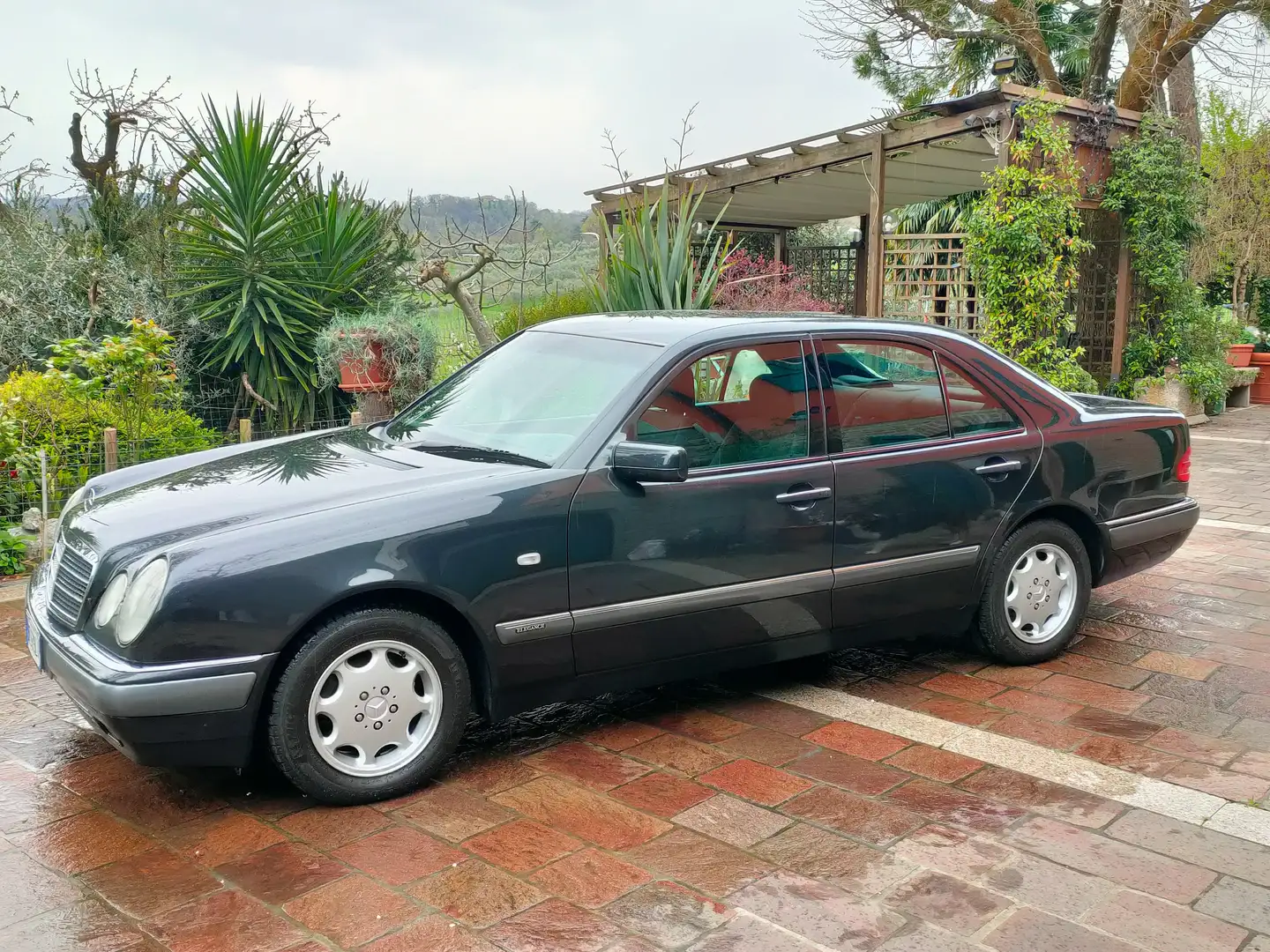 Mercedes-Benz E 200 Classe E - W210 Berlina Elegance Grigio - 1