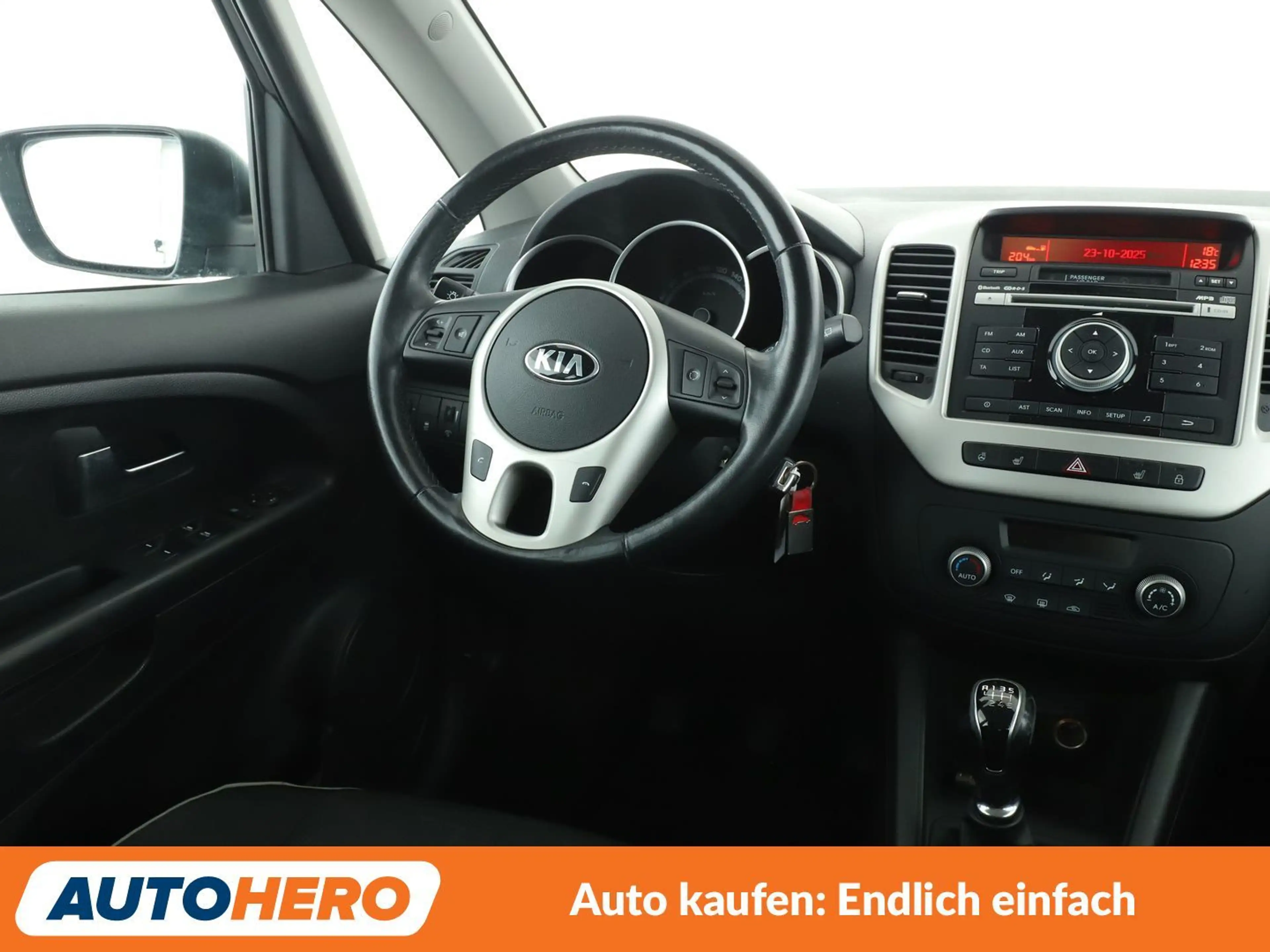 Kia Venga 1.6 Spirit*PDC*SHZ*ALU*PANO*KLIMA* — photo 13