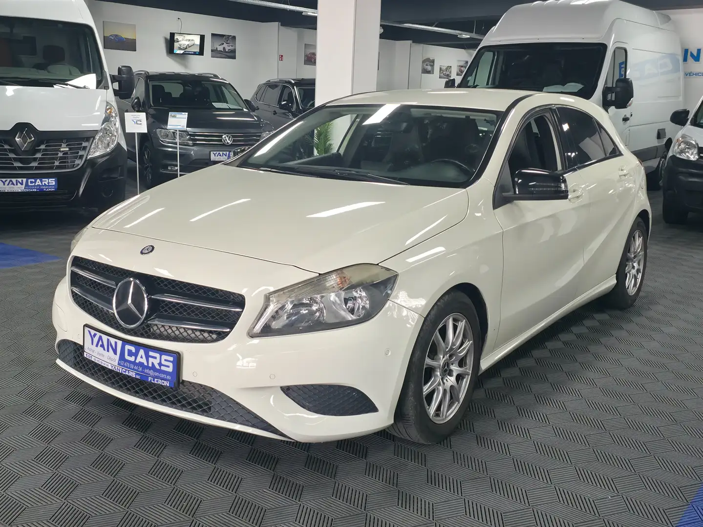 Mercedes-Benz A 180 A 180 CDI Elegance * Boite Auto * Bel état * Blanc - 1