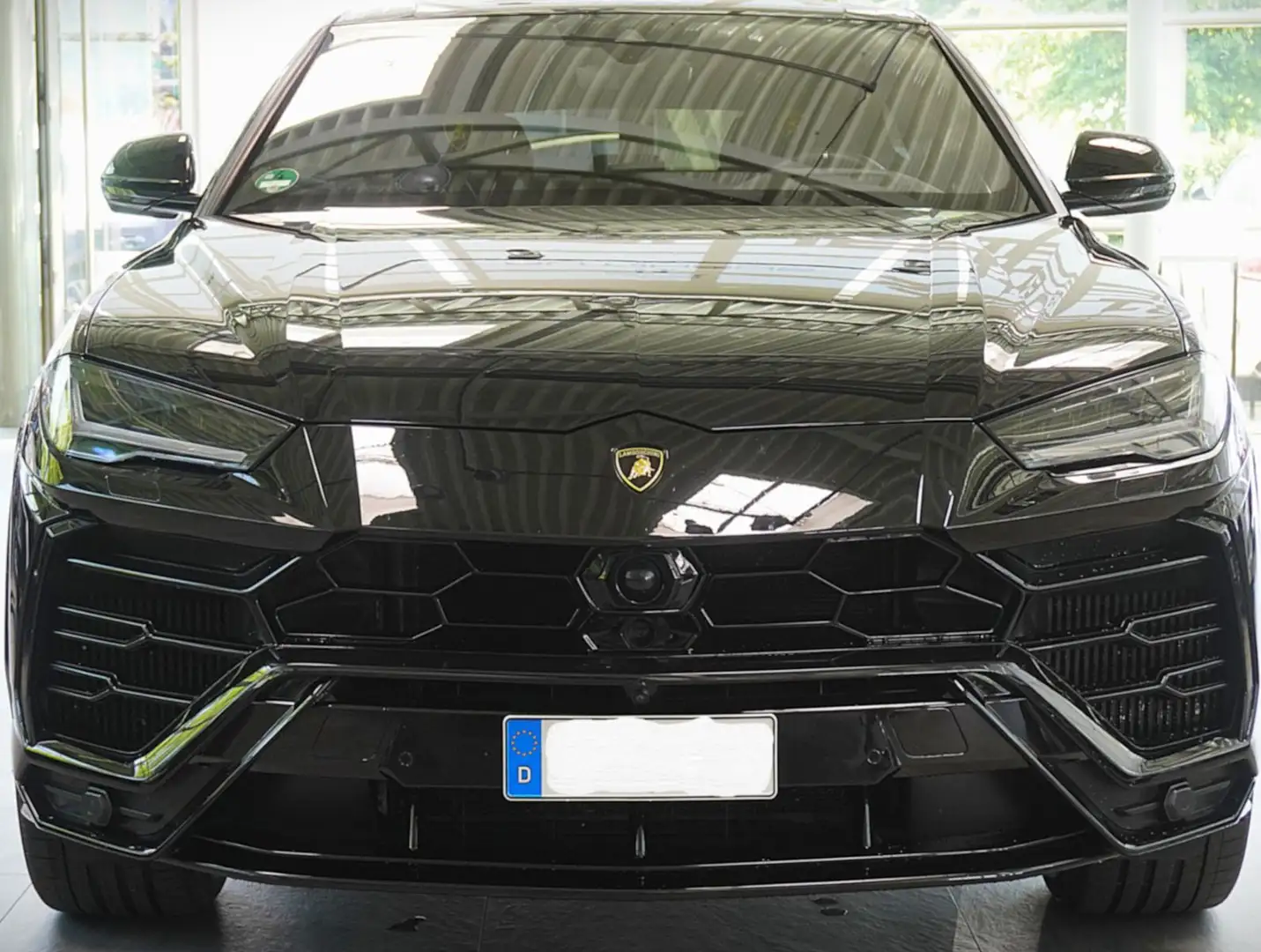 Lamborghini Urus 4.0 NIGHT*FOND*ADAS*MASSAGE*22*FULL-OPTIONS Schwarz - 2