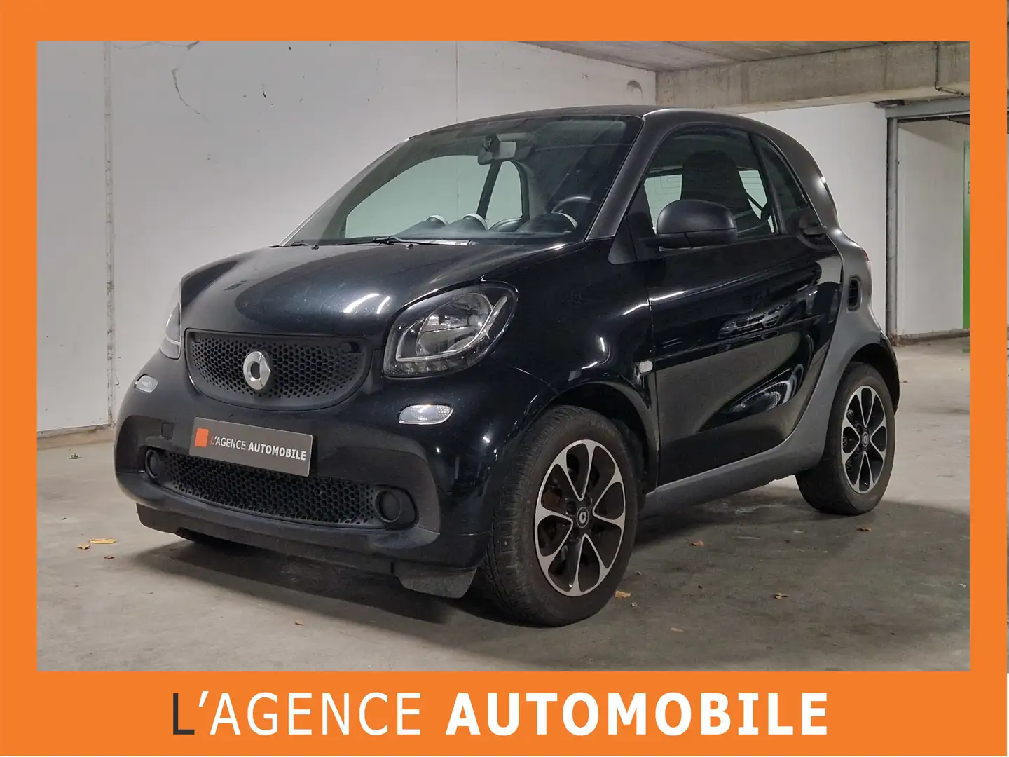 smart forTwo Fortwo 1.0i - Garantie 12M Noir - 1