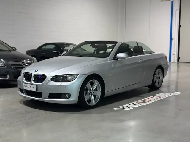 BMW 330 Serie 3 E93 Cabrio 330d Cabrio Futura
