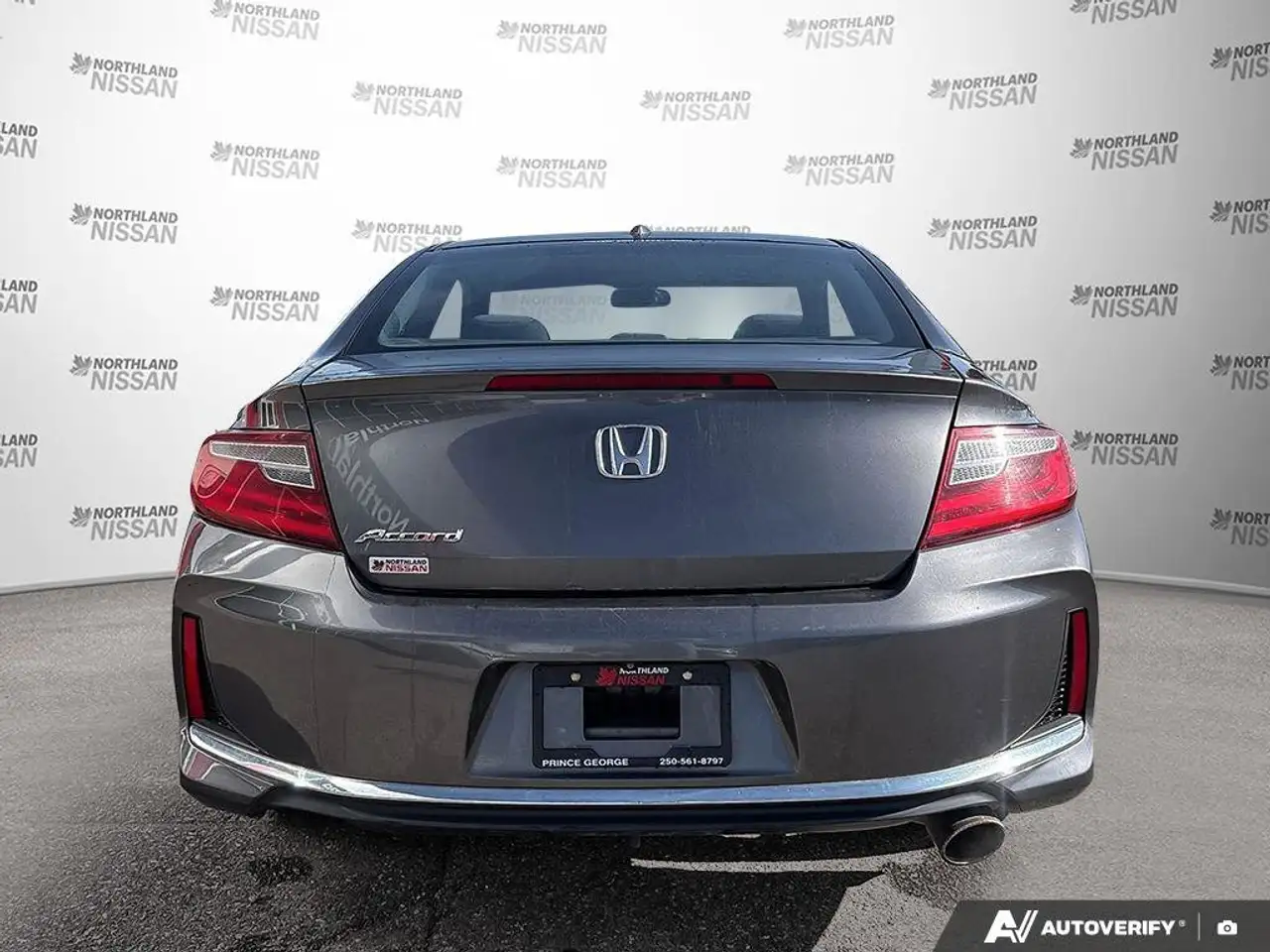Honda Accord снимка Honda Accord