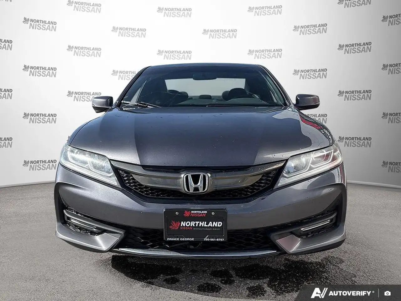 Honda Accord снимка Honda Accord