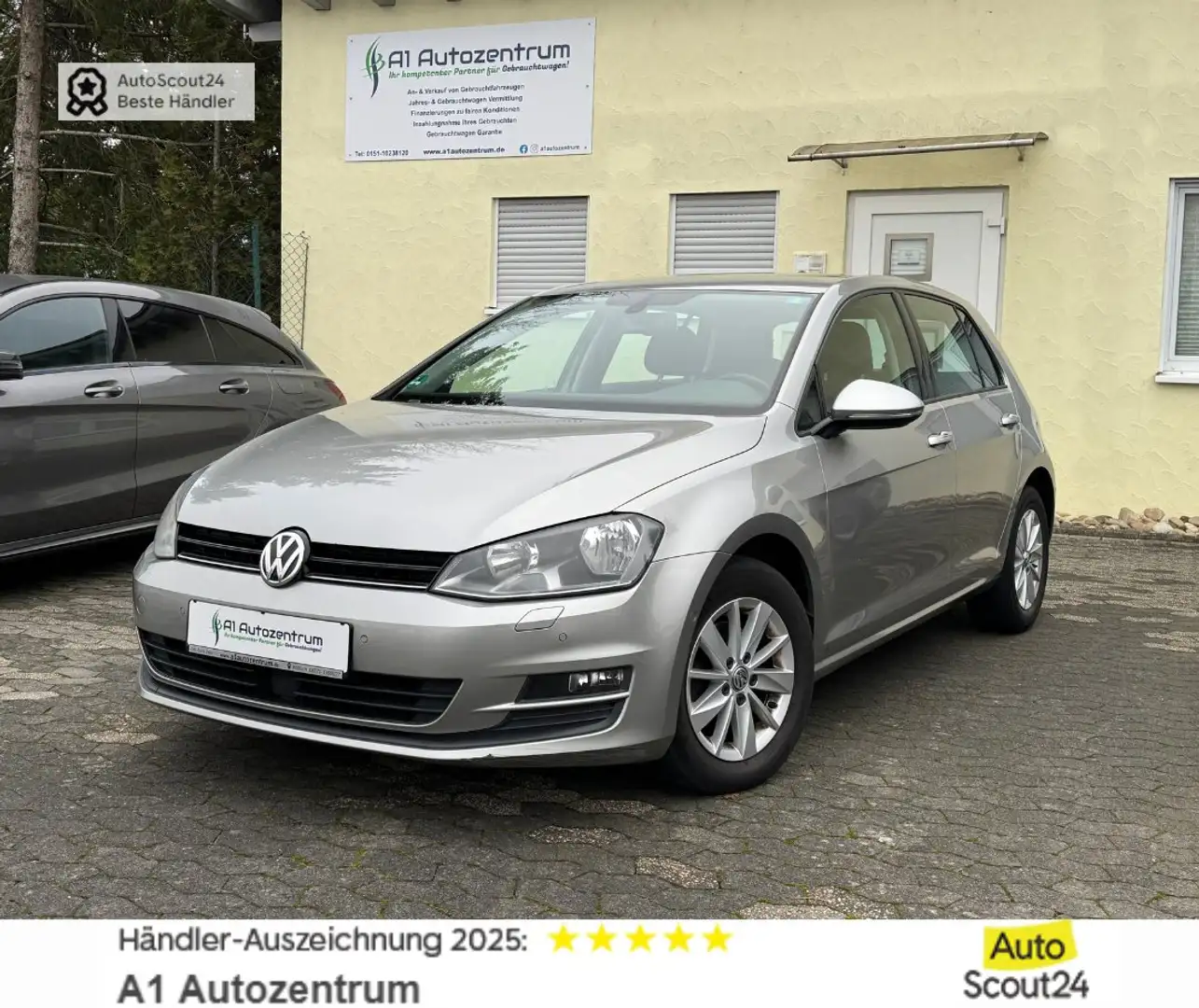 Volkswagen Golf Golf 1.2 TSI BMT DSG Navi Klimaaut. SHZ Tempomat Grau - 1