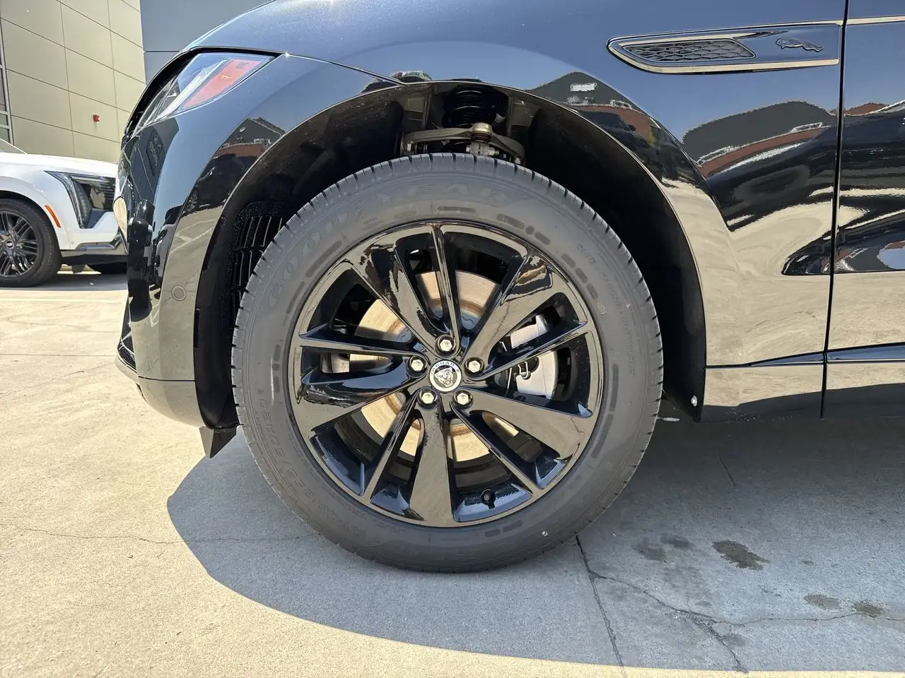 Jaguar F-Pace снимка Jaguar F-Pace